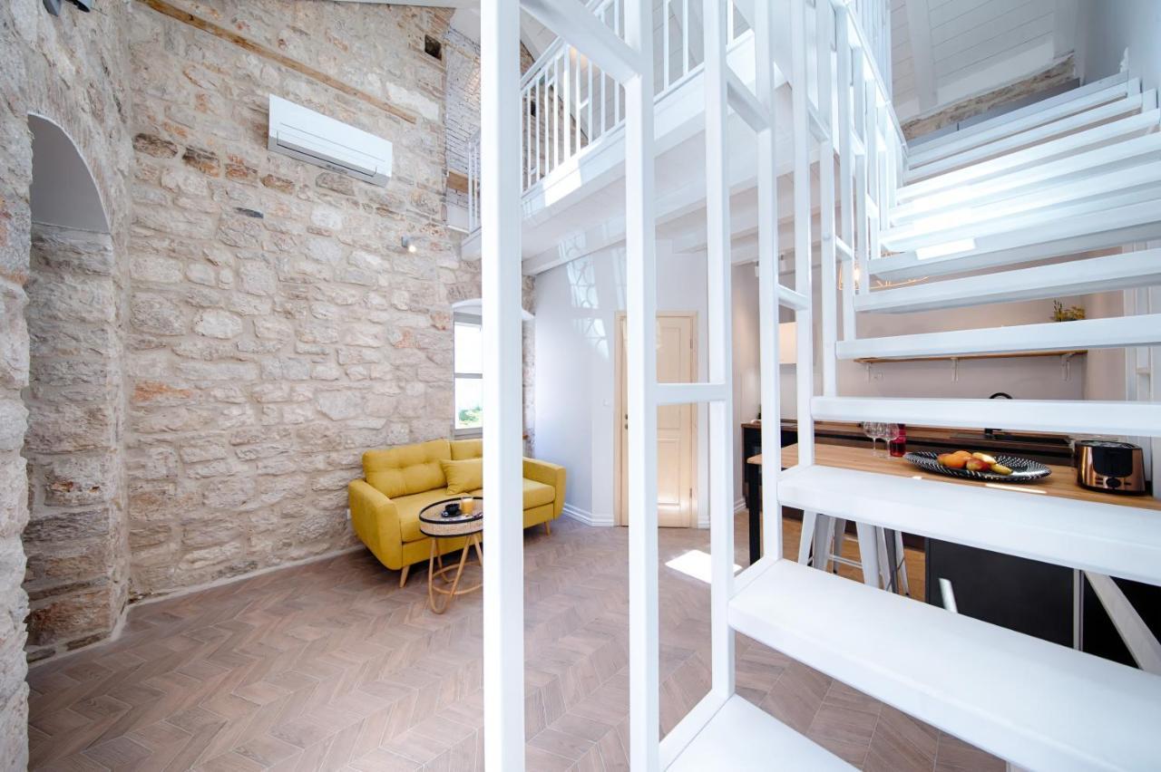 Studio Apartment Vicencina Vis Eksteriør billede